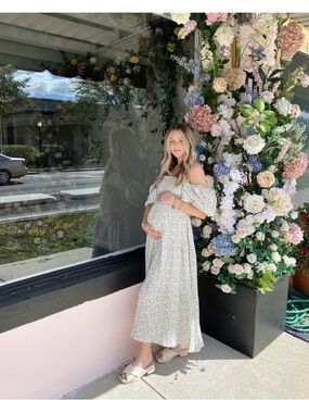 Nothing fits but Maternity Off-Shoulder Floral Midi Kiko Dress